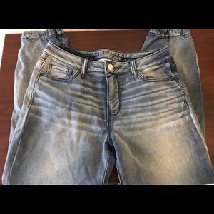 AE joggers w/ fleece lining